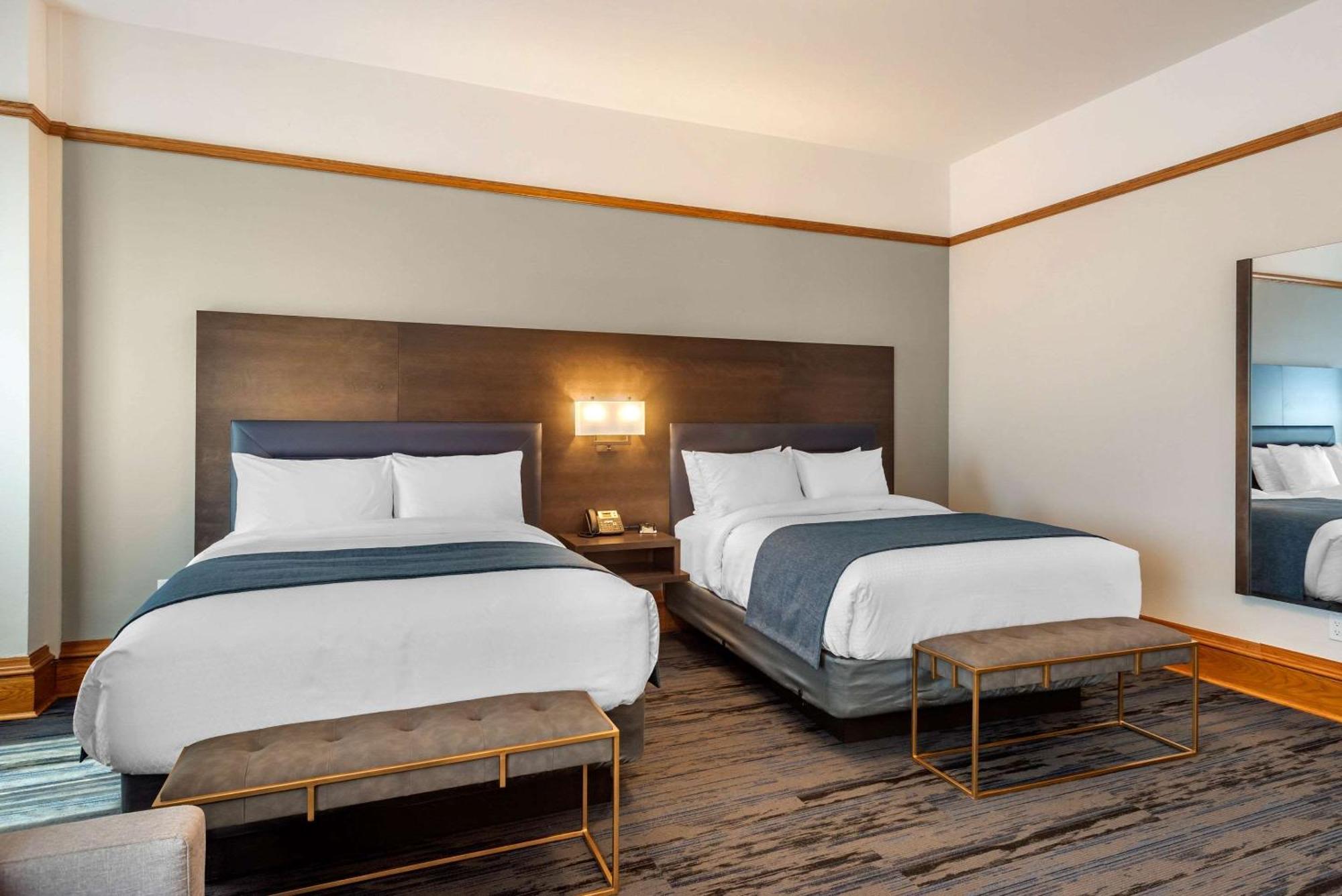 The Courthouse Hotel, Ascend Hotel Collection Тандер-Бей Екстер'єр фото