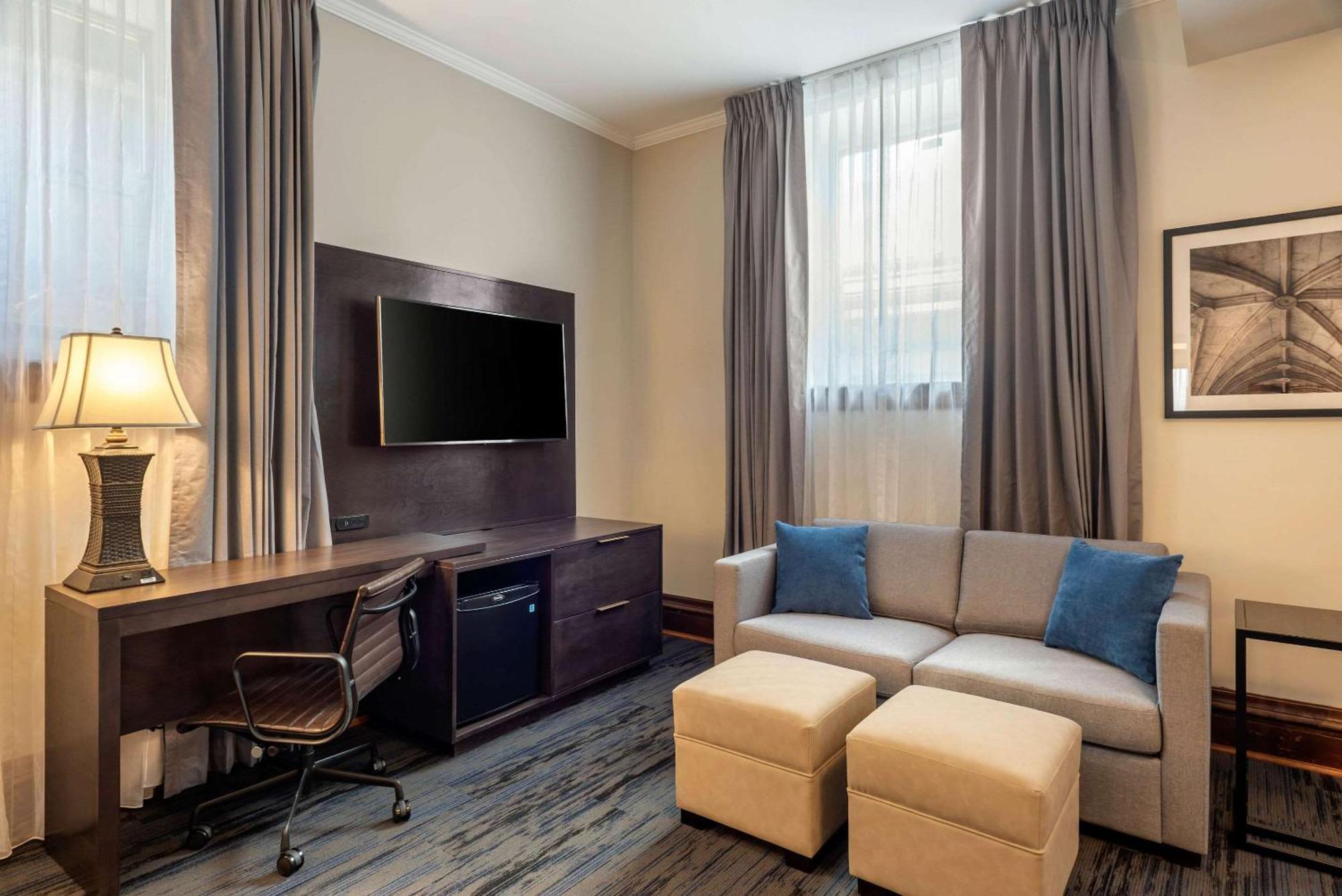 The Courthouse Hotel, Ascend Hotel Collection Тандер-Бей Екстер'єр фото